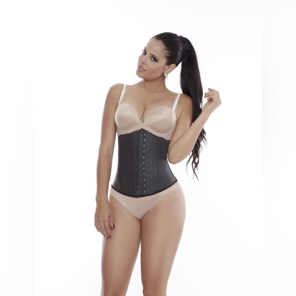 Duro Vita Bodies Colombian Black Corset Waist Trainer. Size medium